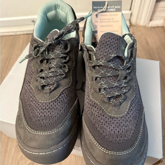 Jambu Shoes - Brand new and never worn sneakers!